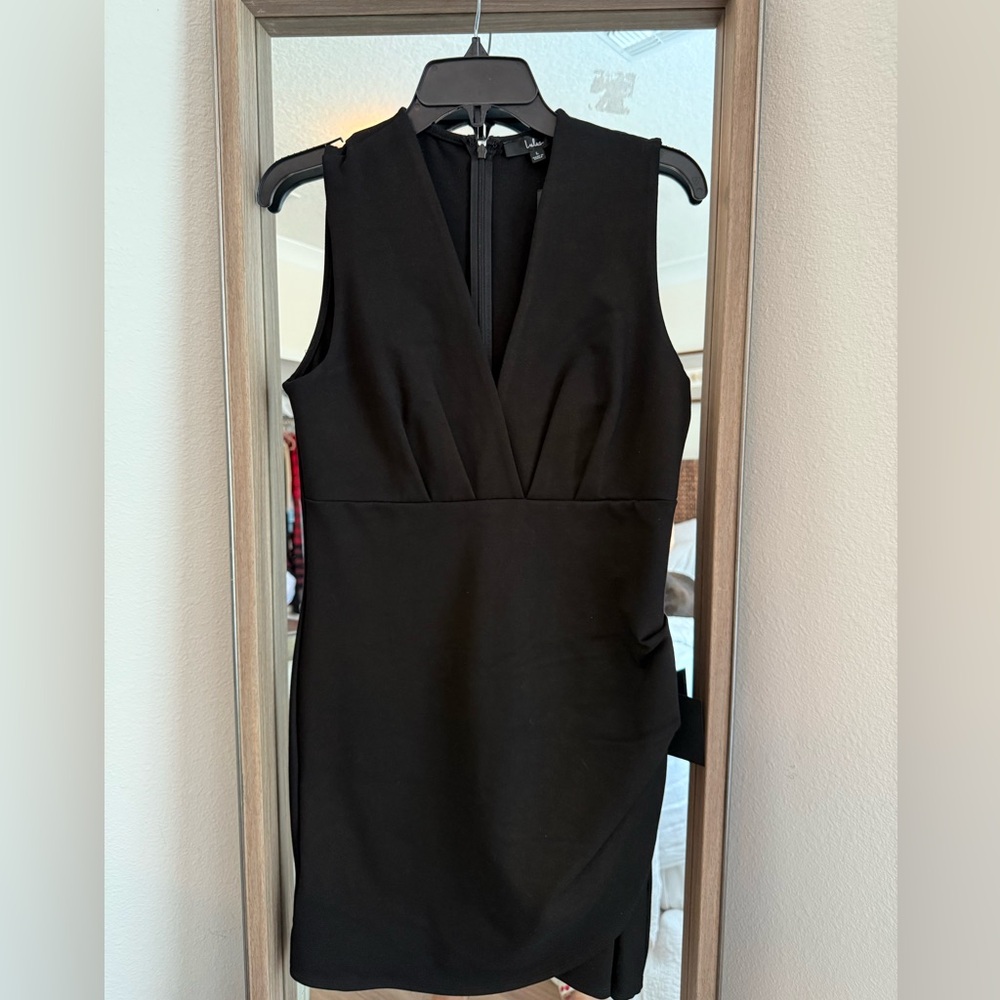 Lulu's Chic Black V-Neck Mini Dress